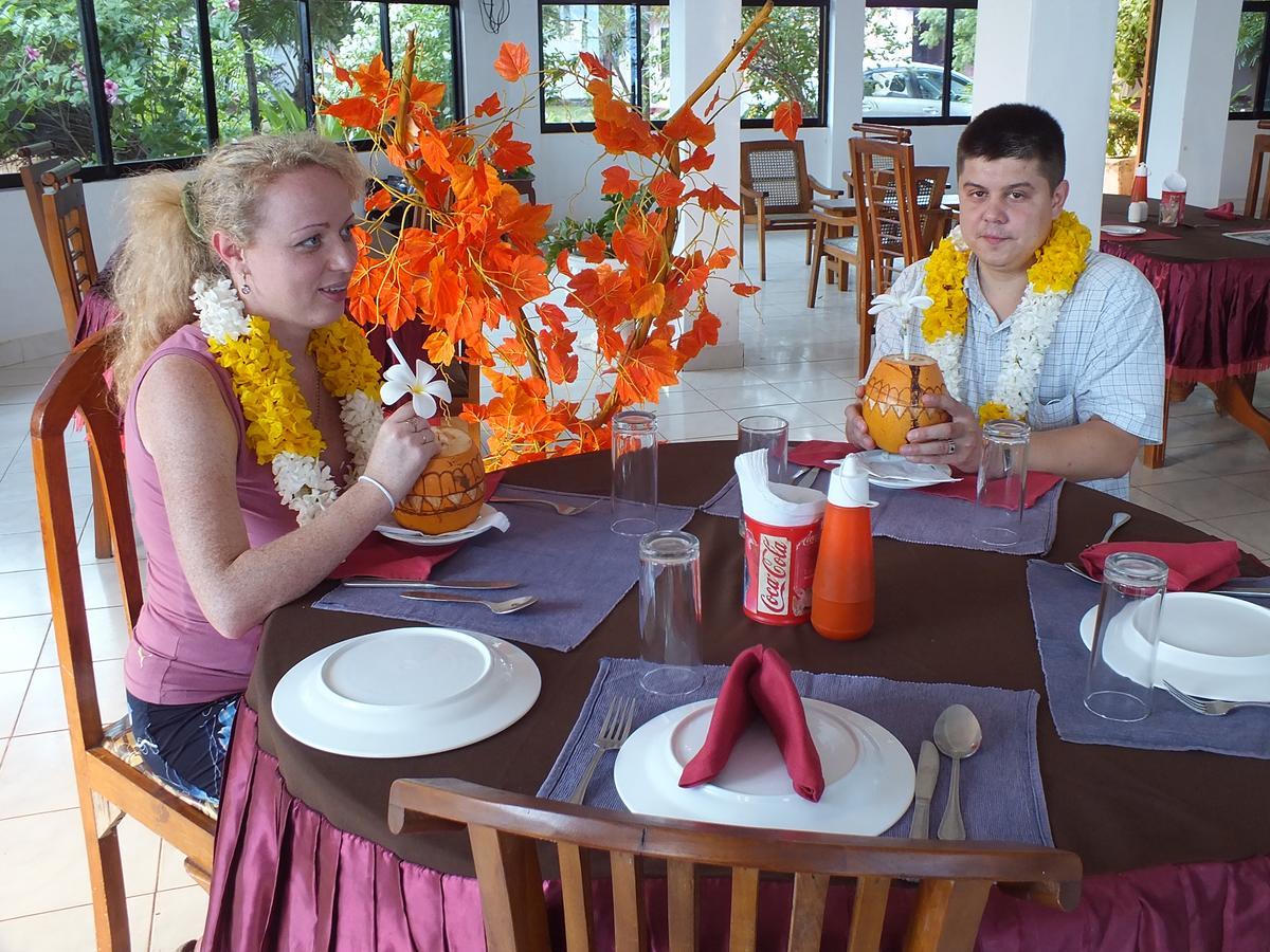 Sea View Beach Hotel Nilaveli Zewnętrze zdjęcie