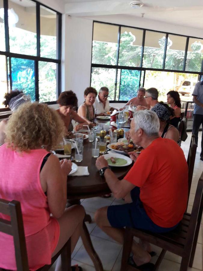Sea View Beach Hotel Nilaveli Zewnętrze zdjęcie