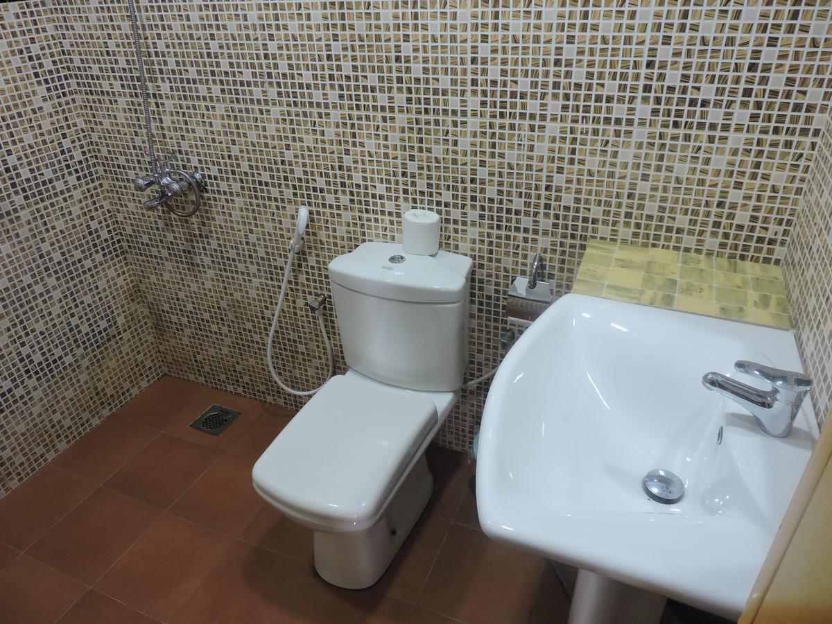 Sea View Beach Hotel Nilaveli Zewnętrze zdjęcie